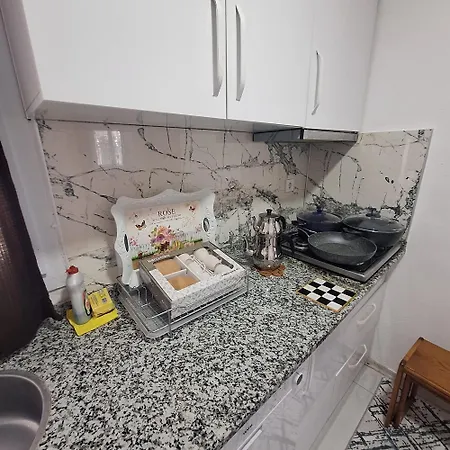 Denize 40m Dsi Tmo Kamp Yani , Aile Icin Uygun Alkolsuez, 2 Klima Gumuldur